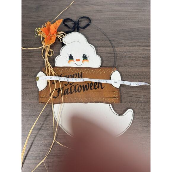Vintage inspired wooden ghost “happy halloween” wall decor cute fall hanging - Picture 2 of 3
